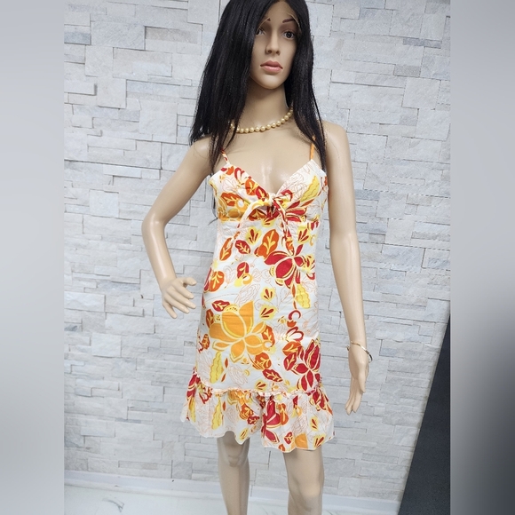 Dress guess - Picture 3 of 11